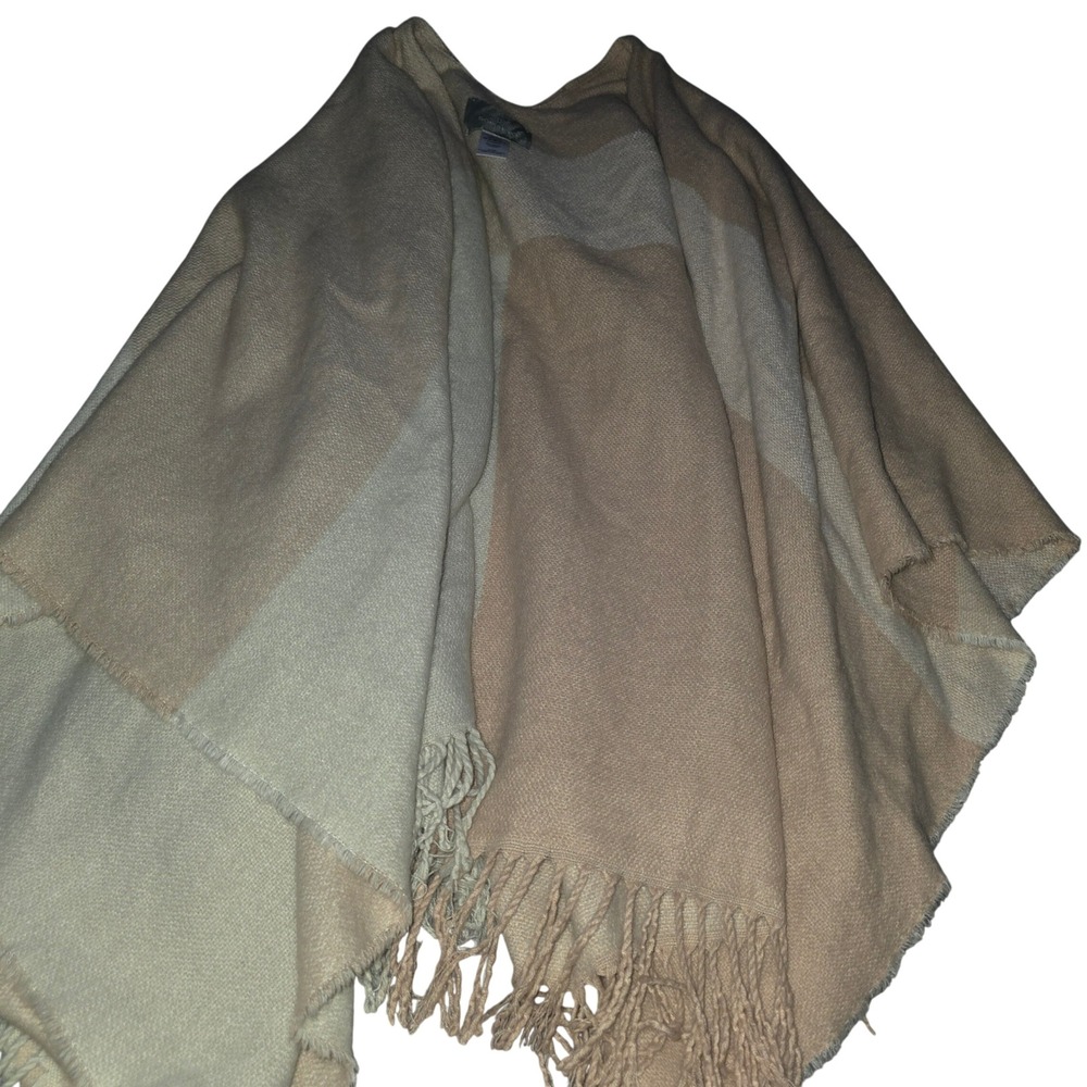 SOIA‎ & KYO Color Block Poncho Wrap Scarf Shawl Neutral Dusty Pink One Size